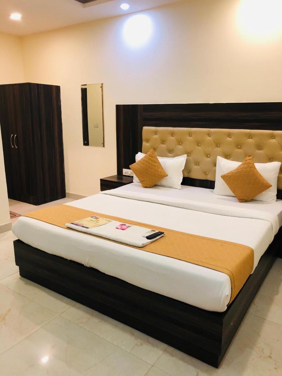 Hotel Grand Cozy New Delhi