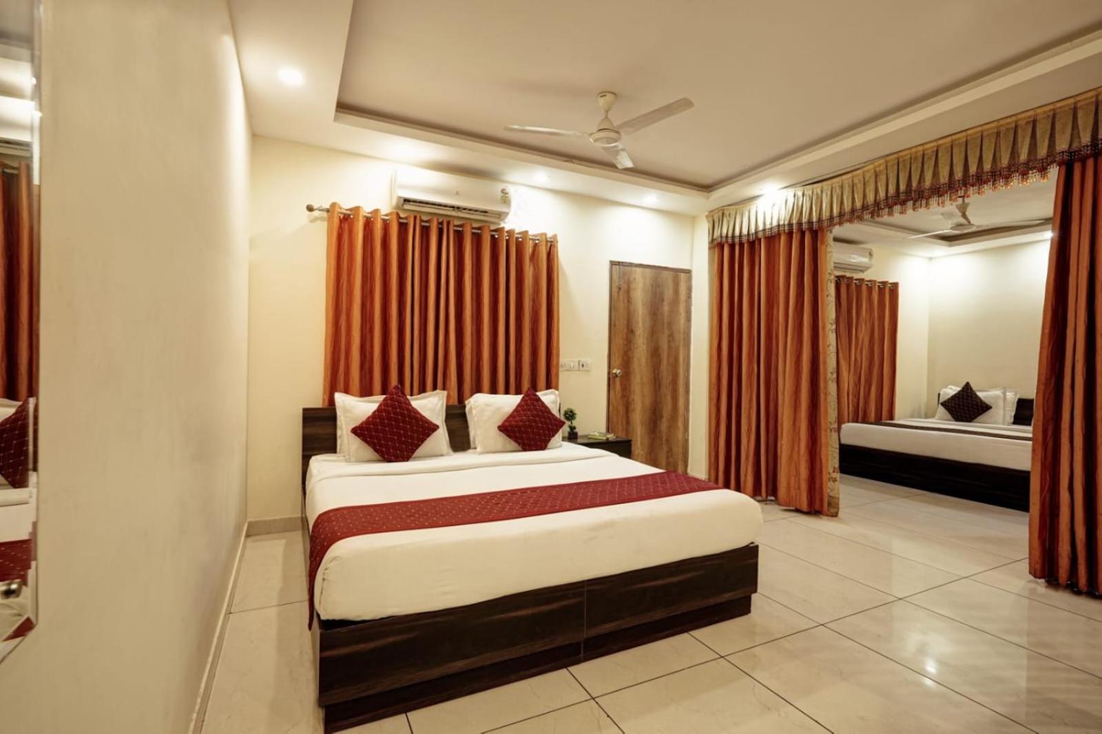 Hotel Grand Cozy New Delhi