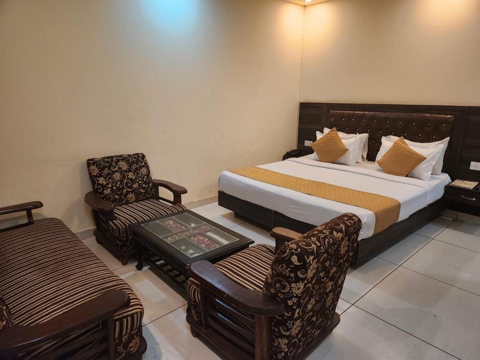 Grand Cozy New Delhi